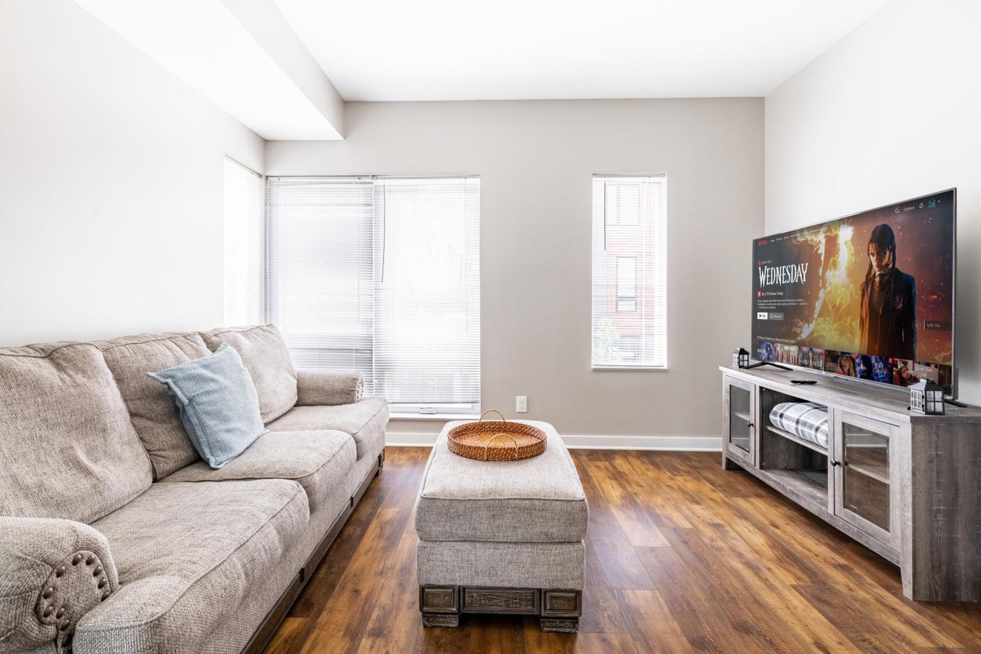 Luxury Downtown Townhome Unit 13 Cleveland Bagian luar foto